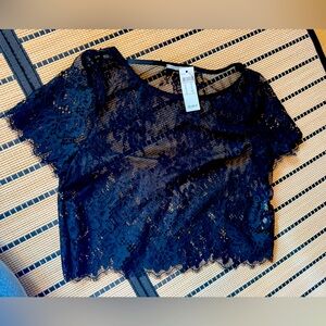 Intimissimi lace crop top.